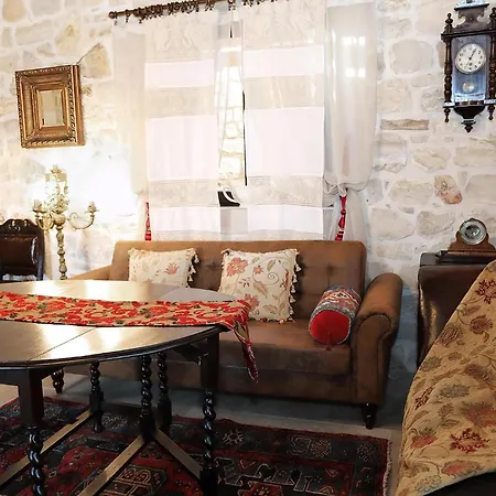 Holiday home Deluxe Lacasa 2 With Private Swimming Pool