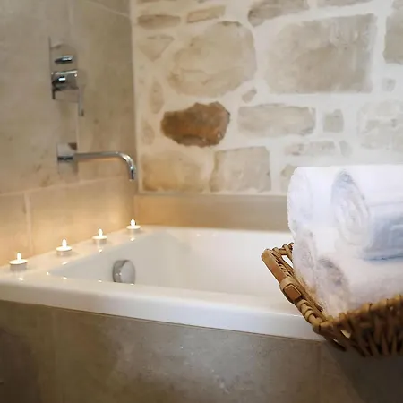 Deluxe Lacasa 2 With Private Swimming Pool Holiday home Roumeli