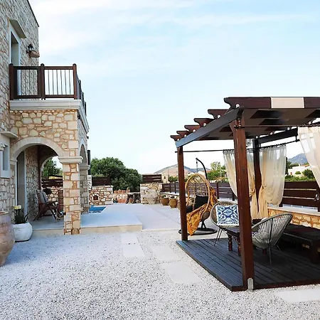 Deluxe Lacasa 2 With Private Swimming Pool