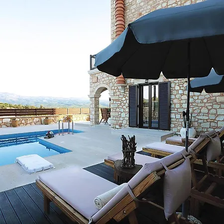 Deluxe Lacasa 2 With Private Swimming Pool Holiday home *