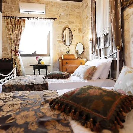 Deluxe Lacasa 2 With Private Swimming Pool Holiday home