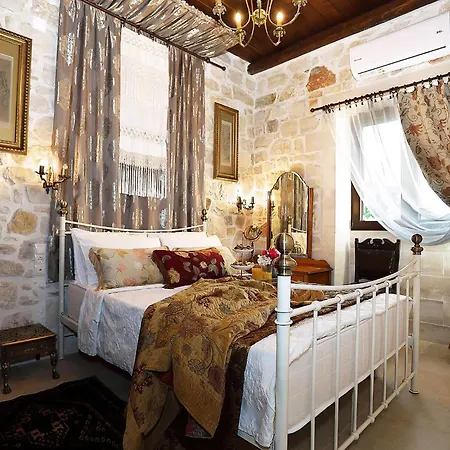 Deluxe Lacasa 2 With Private Swimming Pool Holiday home